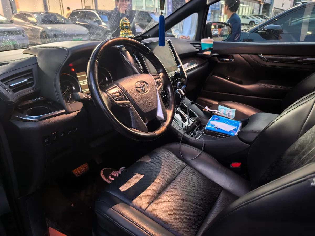 2021 Toyota Alphard 2.5L 117HP L4 E-CVT Hybrid,autocango,china used car exporter,china ev exporter,chinese used car exporter,chinese used ev exporter