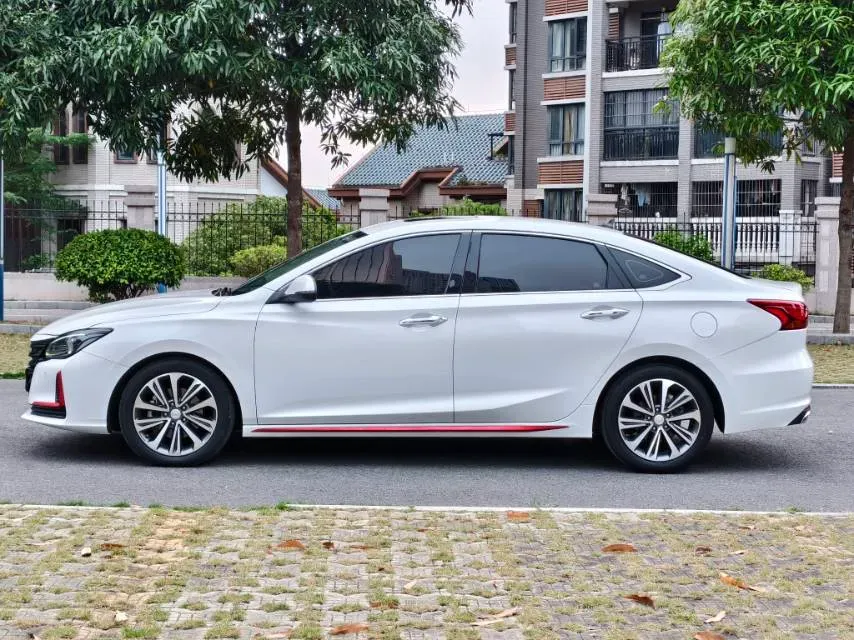 2021 ChangAn Raeton CC 1.5T 180HP L4 7DCT,autocango,china used car exporter,china ev exporter,chinese used car exporter,chinese used ev exporter