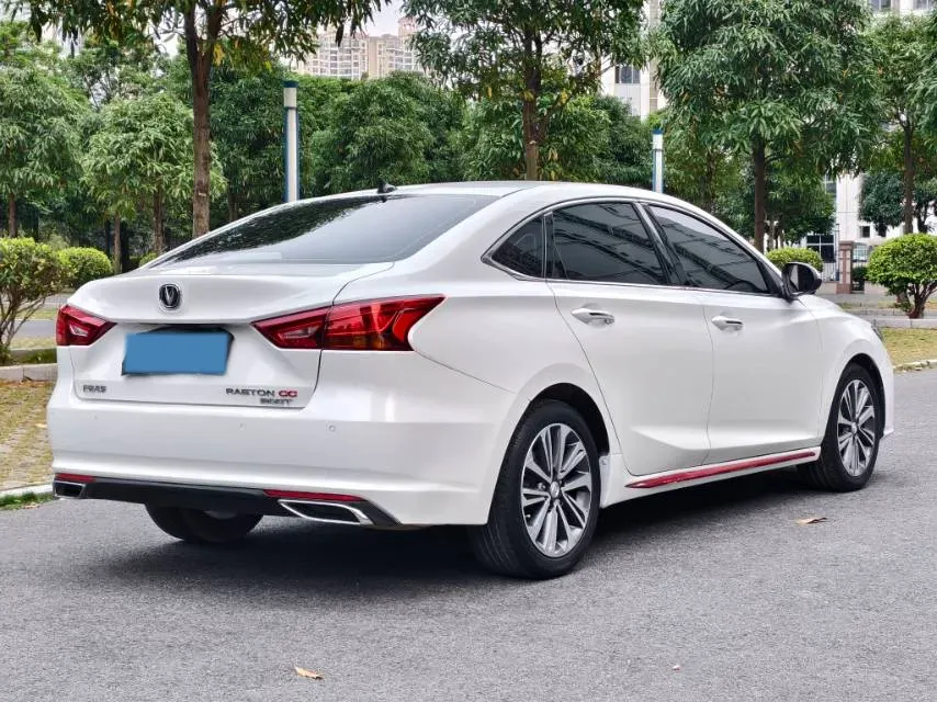 2021 ChangAn Raeton CC 1.5T 180HP L4 7DCT,autocango,china used car exporter,china ev exporter,chinese used car exporter,chinese used ev exporter