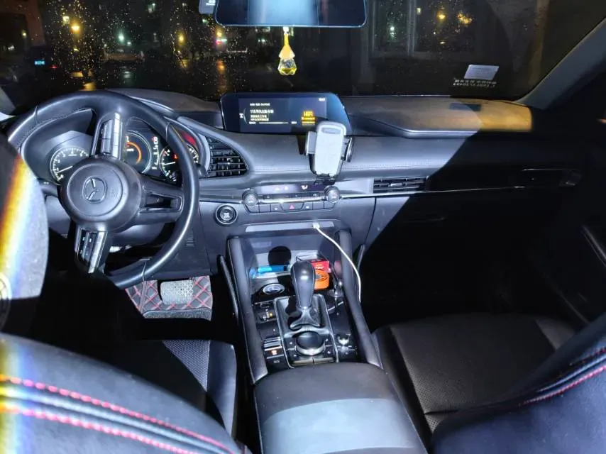 2020 Mazda 3 Axela 2.0L 158HP L4 6AT,autocango,china used car exporter,china ev exporter,chinese used car exporter,chinese used ev exporter