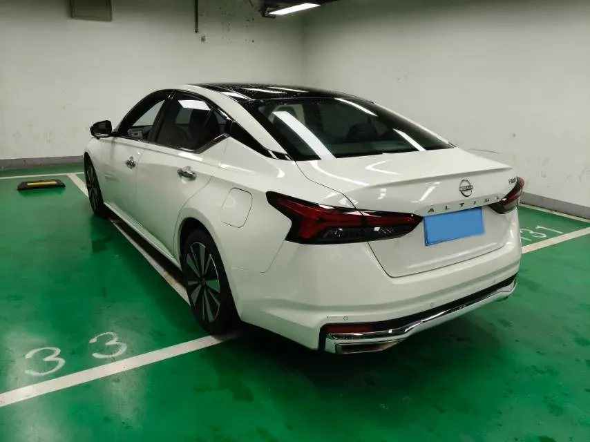 2021 Nissan Teana 2.0T 243HP L4 CVT,autocango,china used car exporter,china ev exporter,chinese used car exporter,chinese used ev exporter