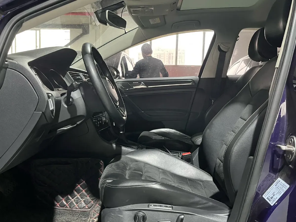 2018 Volkswagen Golf 1.4T 131HP L4 7DCT,autocango,china used car exporter,china ev exporter,chinese used car exporter,chinese used ev exporter