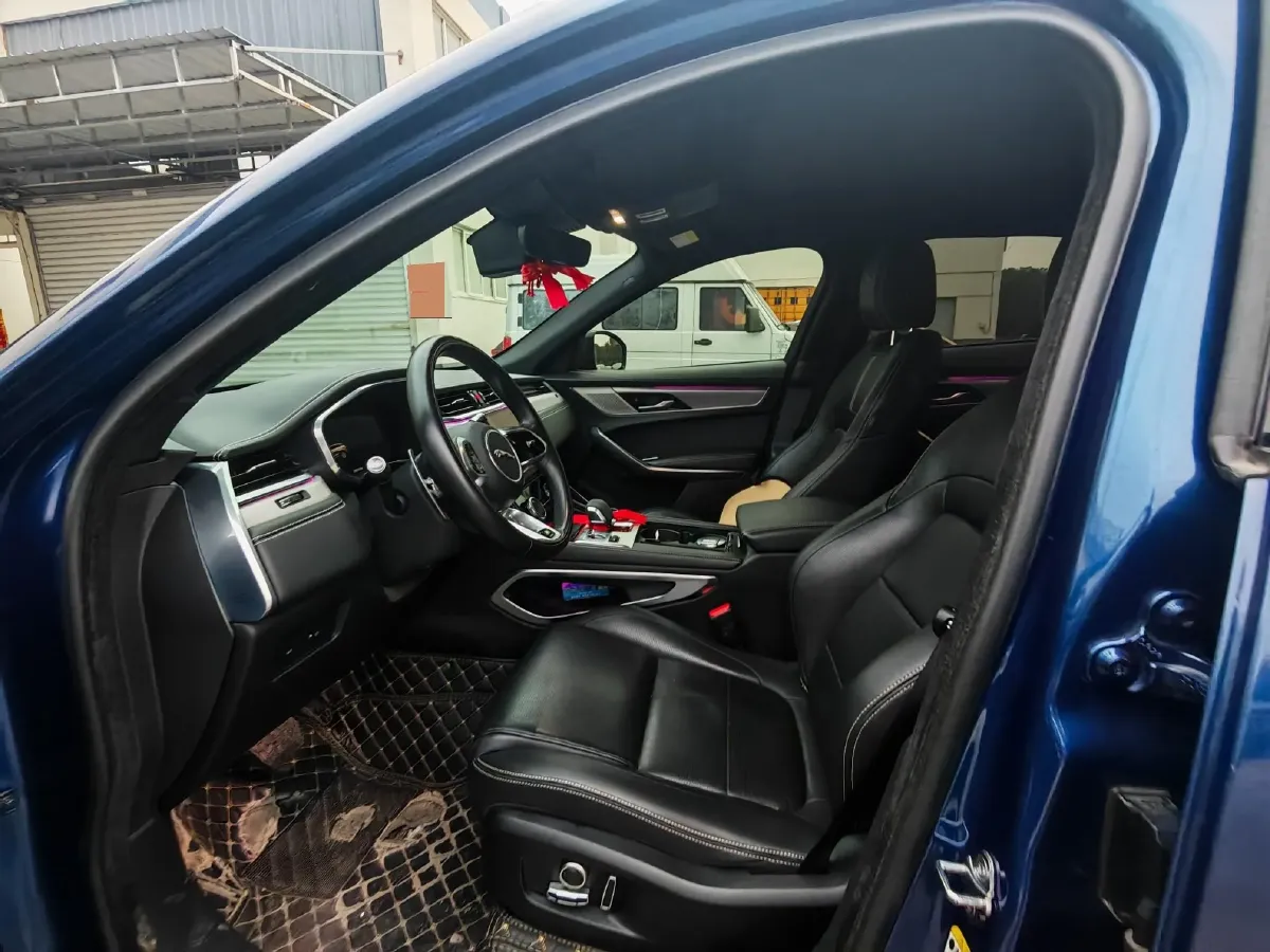 2021 Jaguar F-PACE 2.0T 250HP L4 8AT,autocango,china used car exporter,china ev exporter,chinese used car exporter,chinese used ev exporter