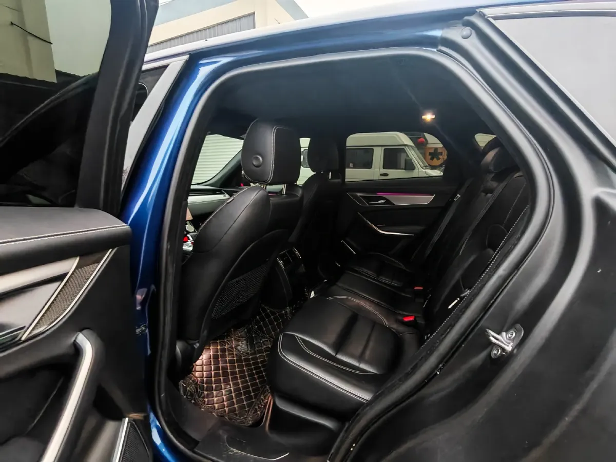 2021 Jaguar F-PACE 2.0T 250HP L4 8AT,autocango,china used car exporter,china ev exporter,chinese used car exporter,chinese used ev exporter