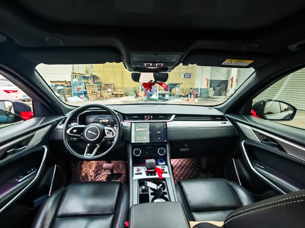 2021 Jaguar F-PACE 2.0T 250HP L4 8AT,autocango,china used car exporter,china ev exporter,chinese used car exporter,chinese used ev exporter