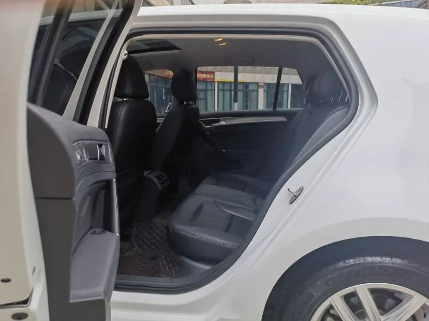 2018 Volkswagen Golf 1.4T 131HP L4 7DCT,autocango,china used car exporter,china ev exporter,chinese used car exporter,chinese used ev exporter