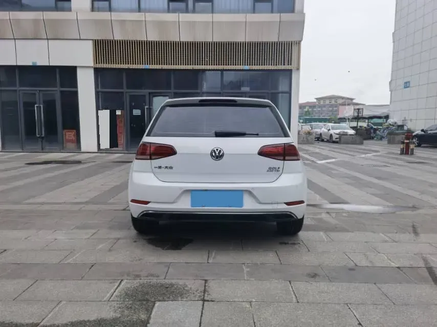 2018 Volkswagen Golf 1.4T 131HP L4 7DCT,autocango,china used car exporter,china ev exporter,chinese used car exporter,chinese used ev exporter