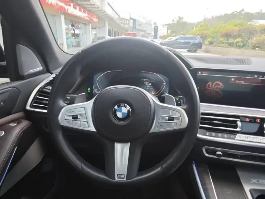 2022 BMW X5 3.0T 333HP L6 8AT,autocango,china used car exporter,china ev exporter,chinese used car exporter,chinese used ev exporter