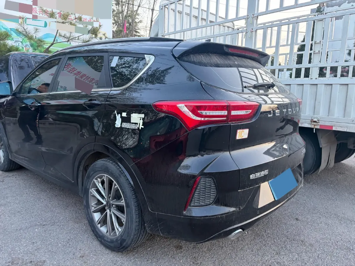 2020 Jetour X70 1.5T 156HP L4 6MT,autocango,china used car exporter,china ev exporter,chinese used car exporter,chinese used ev exporter