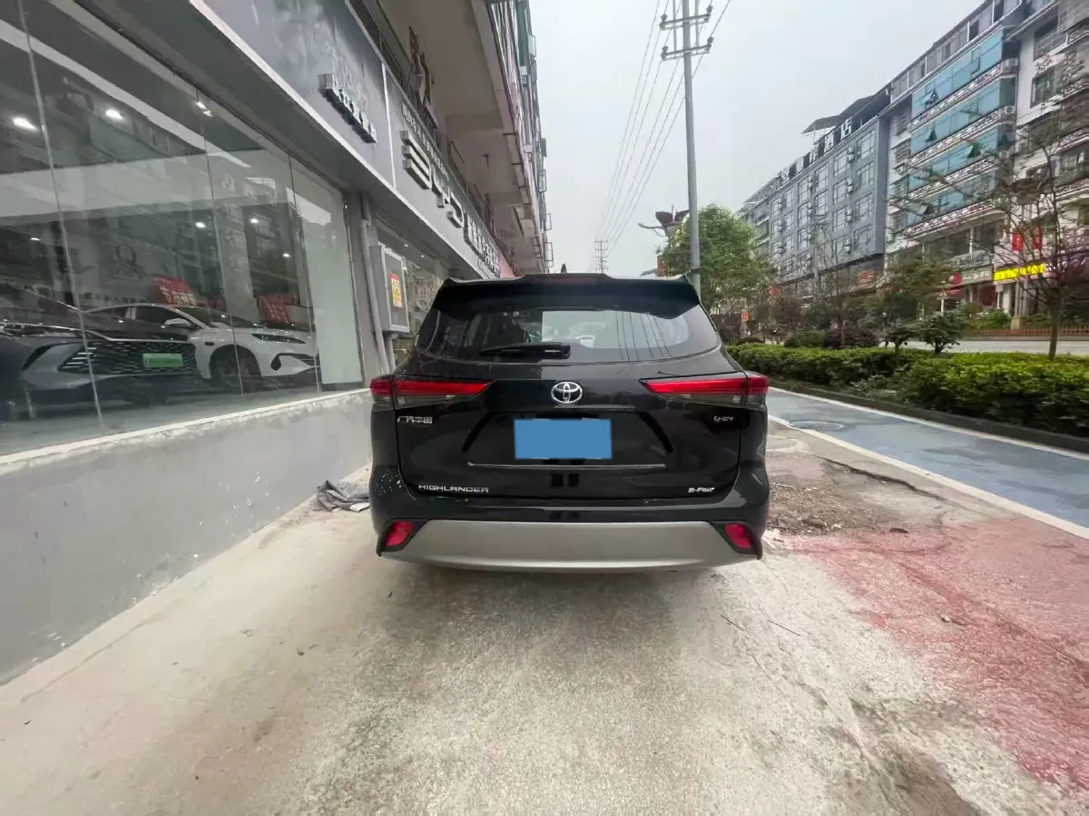 2024 Toyota Highlander 2.5L 189HP L4 E-CVT Hybrid,autocango,china used car exporter,china ev exporter,chinese used car exporter,chinese used ev exporter