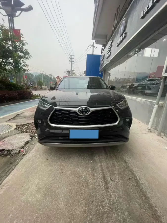 2024 Toyota Highlander 2.5L 189HP L4 E-CVT Hybrid,autocango,china used car exporter,china ev exporter,chinese used car exporter,chinese used ev exporter