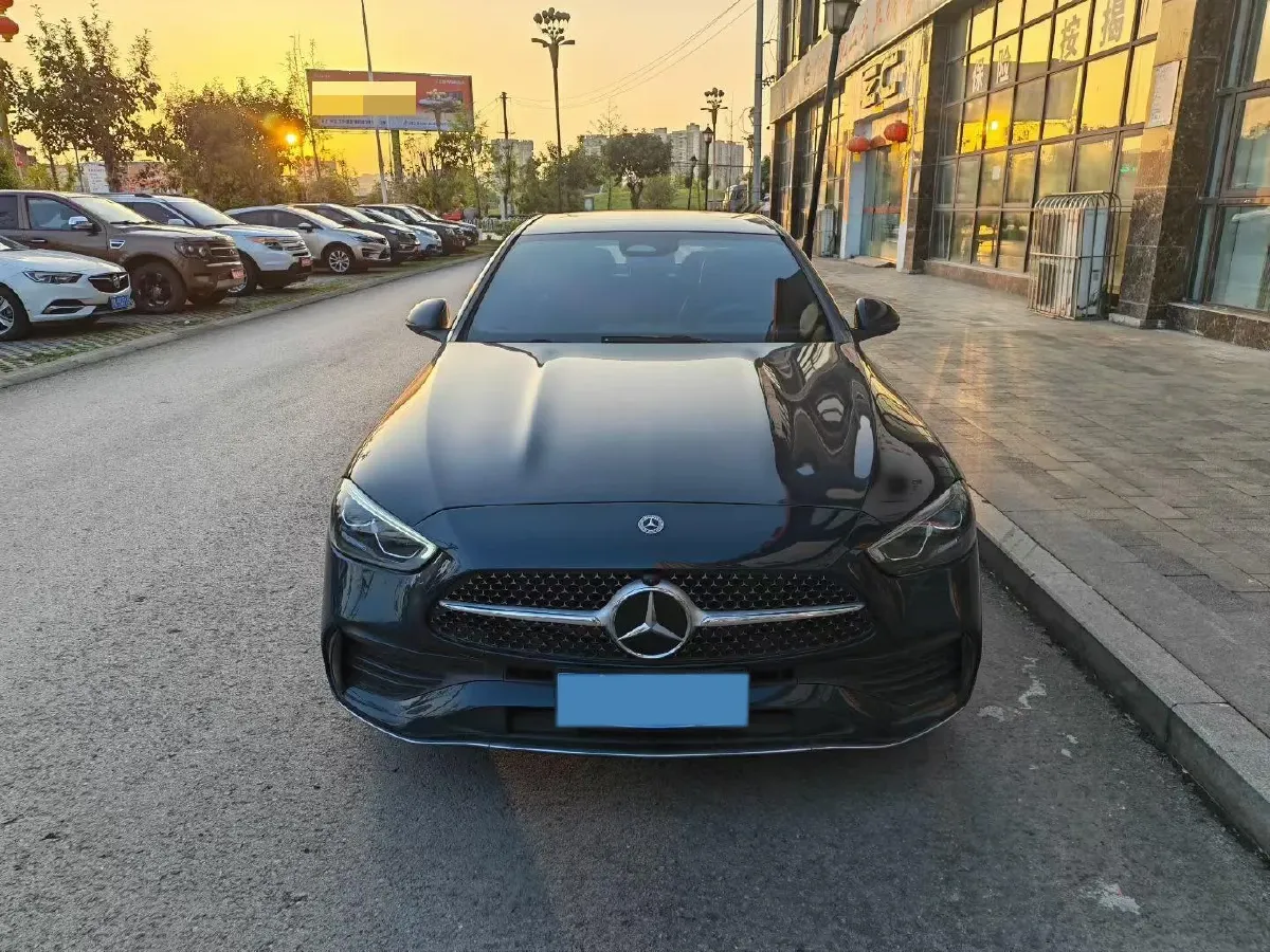 2024 Mercedes-Benz C Class 1.5T 204HP L4 9AT,autocango,china used car exporter,china ev exporter,chinese used car exporter,chinese used ev exporter