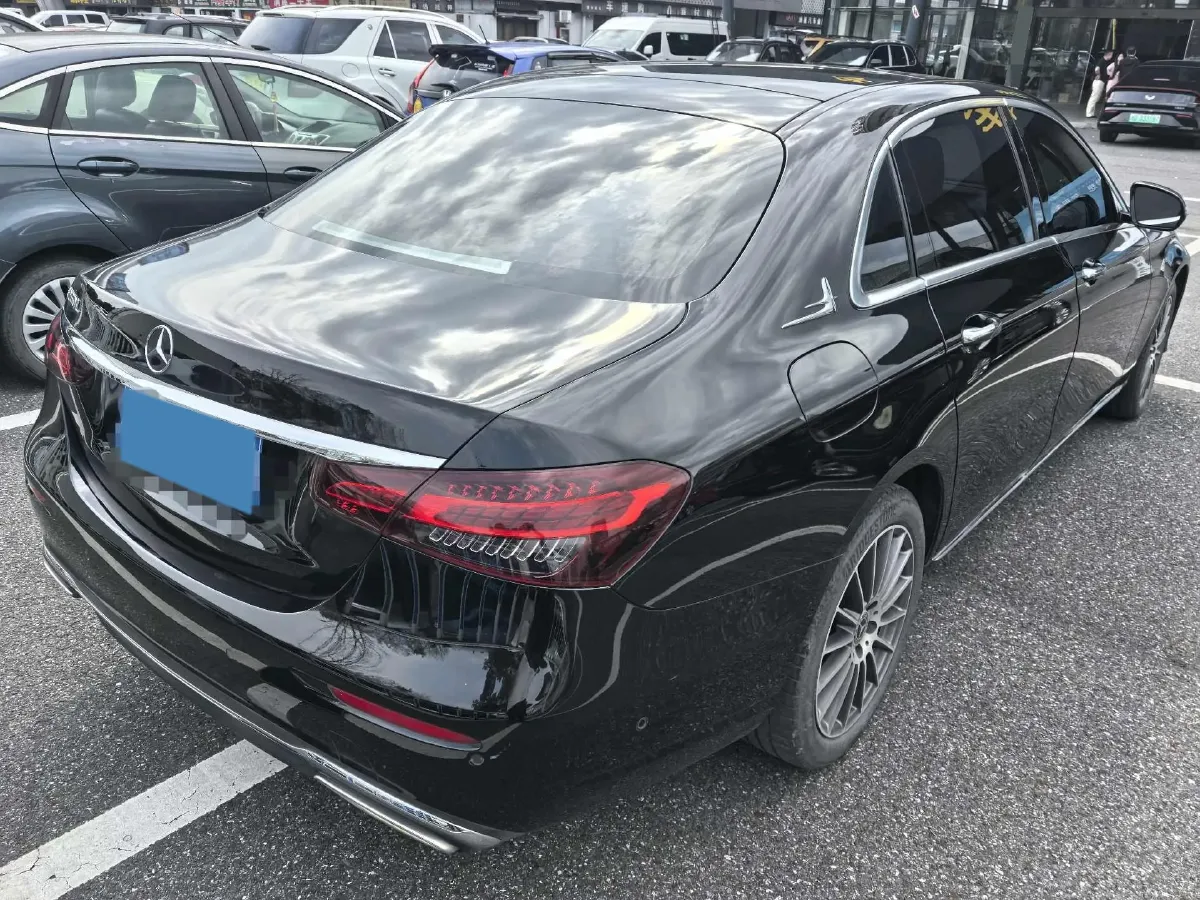 2022 Mercedes-Benz E Class 2.0T 197HP L4 9AT,autocango,china used car exporter,china ev exporter,chinese used car exporter,chinese used ev exporter