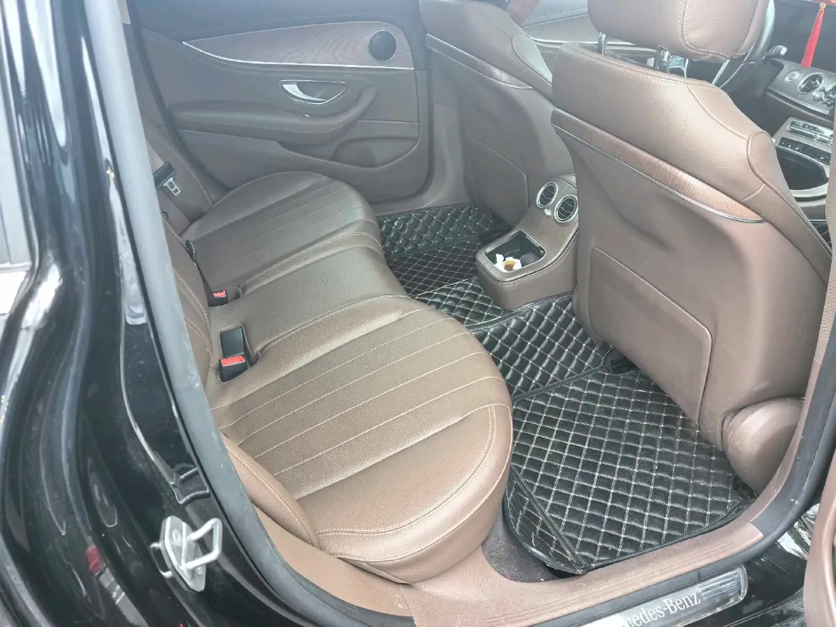 2022 Mercedes-Benz E Class 2.0T 197HP L4 9AT,autocango,china used car exporter,china ev exporter,chinese used car exporter,chinese used ev exporter