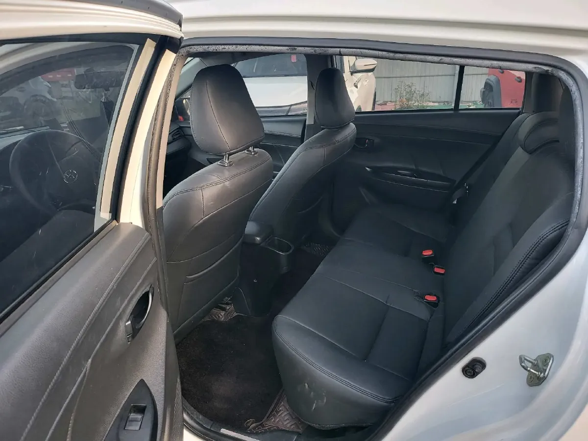 2022 Toyota Yaris L 1.5L 112HP L4 CVT,autocango,china used car exporter,china ev exporter,chinese used car exporter,chinese used ev exporter