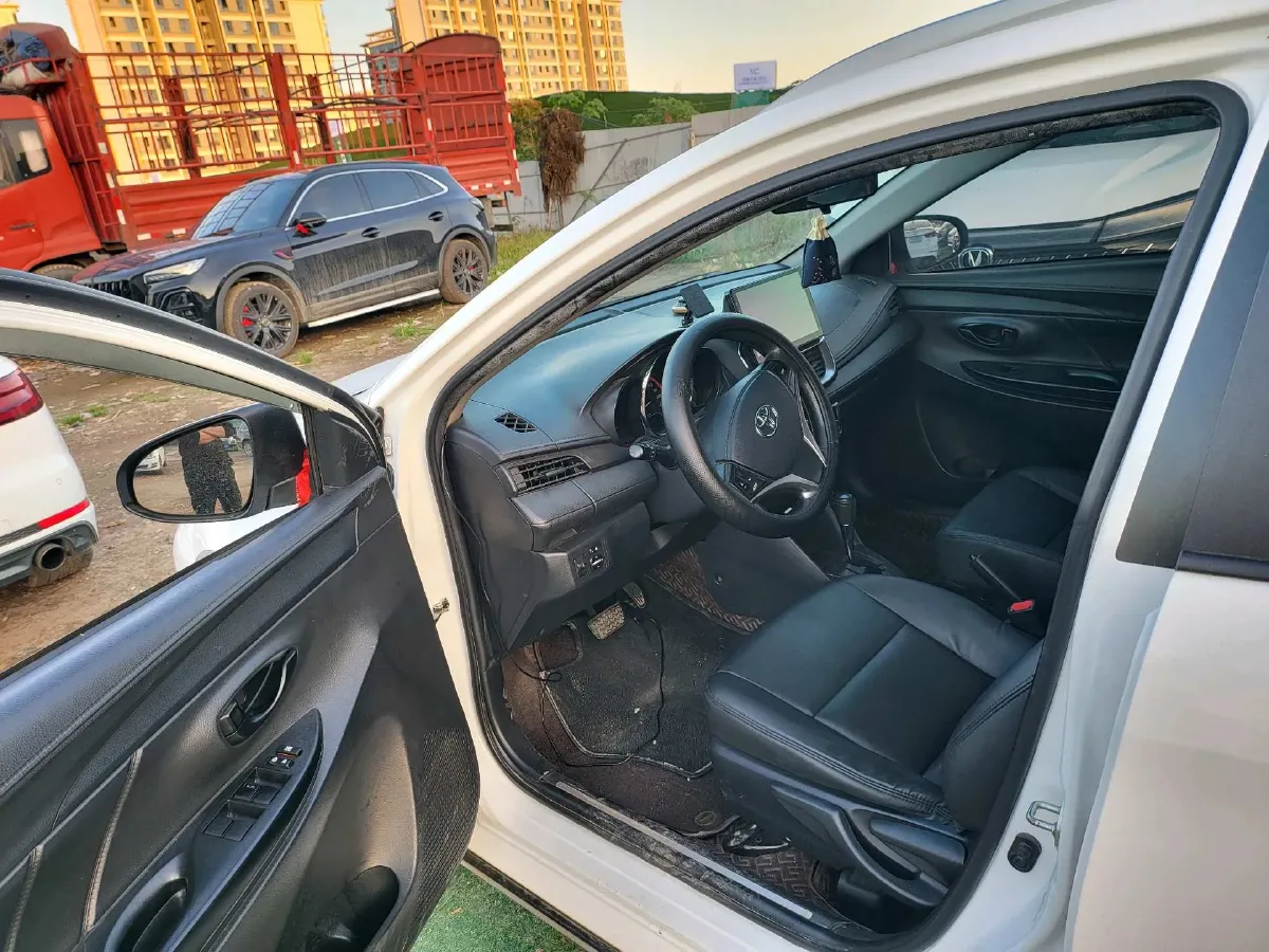 2022 Toyota Yaris L 1.5L 112HP L4 CVT,autocango,china used car exporter,china ev exporter,chinese used car exporter,chinese used ev exporter