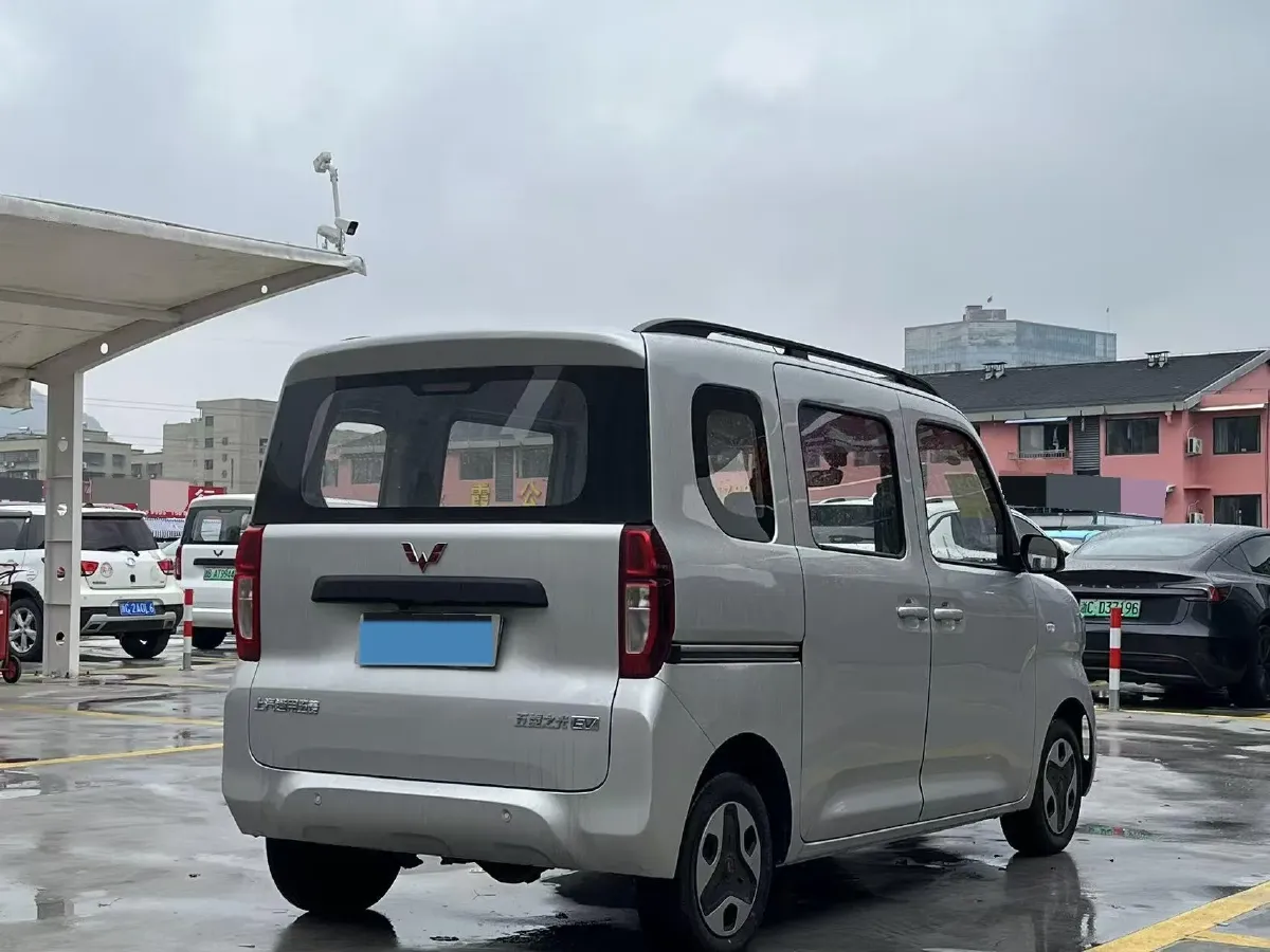 2025 WuLing ZhiGuang BEV,autocango,china used car exporter,china ev exporter,chinese used car exporter,chinese used ev exporter