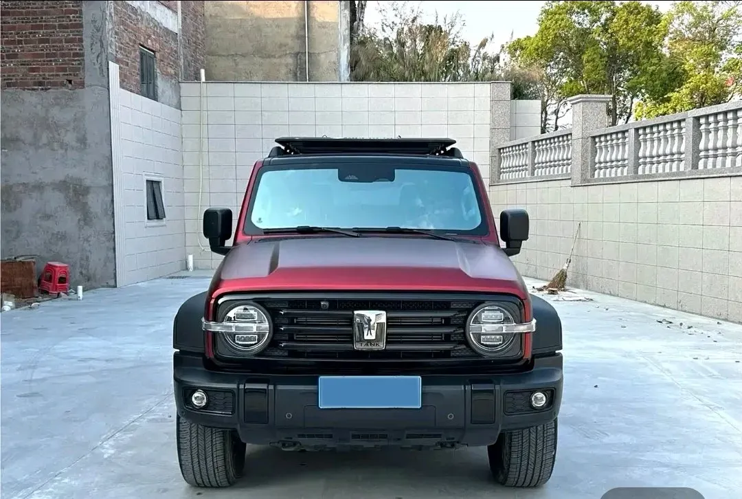 2021 Tank 300 2.0T 227HP L4 8AT,autocango,china used car exporter,china ev exporter,chinese used car exporter,chinese used ev exporter