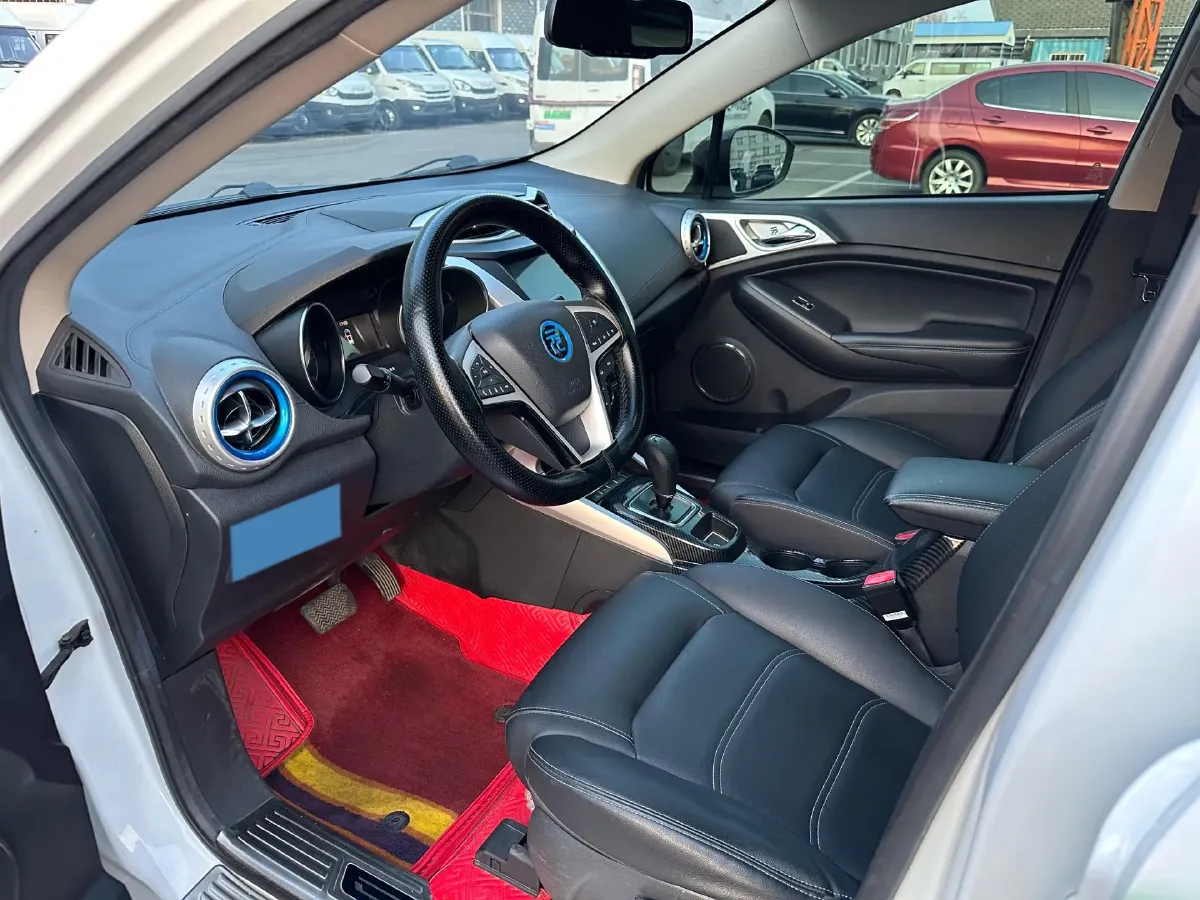 2018 BYD Yuan BEV 42KWH,autocango,china used car exporter,china ev exporter,chinese used car exporter,chinese used ev exporter