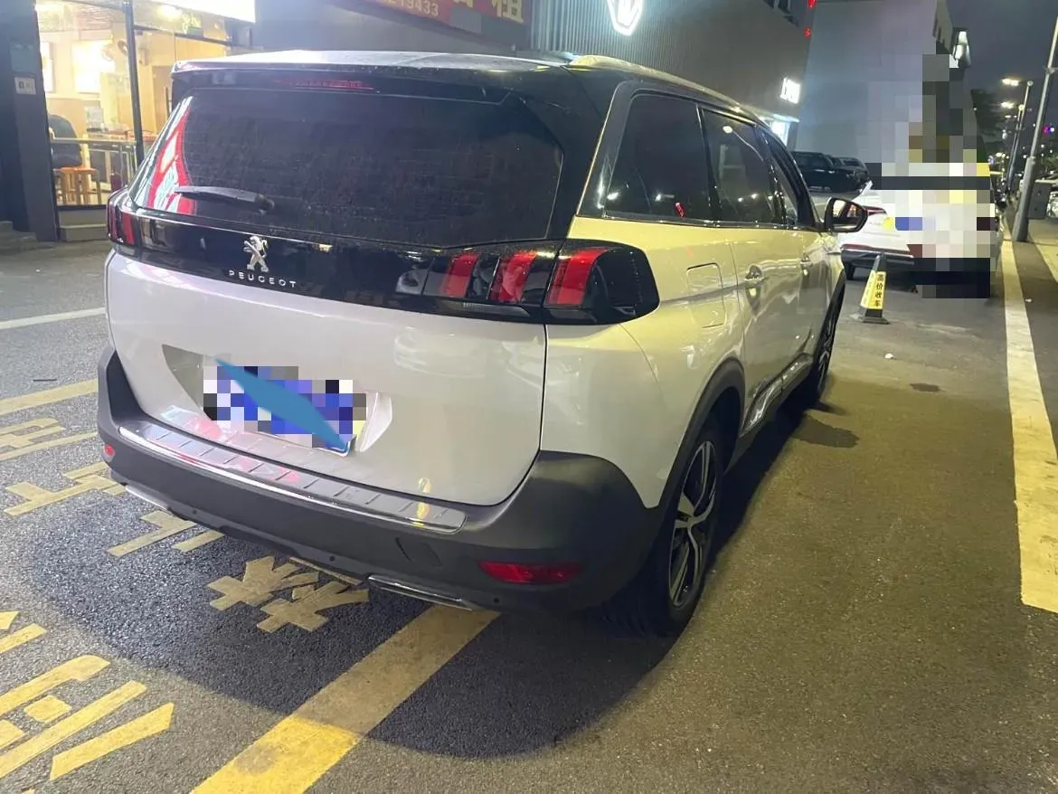 2017 Peugeot 5008 1.6T 167HP L4 6AT,autocango,china used car exporter,china ev exporter,chinese used car exporter,chinese used ev exporter