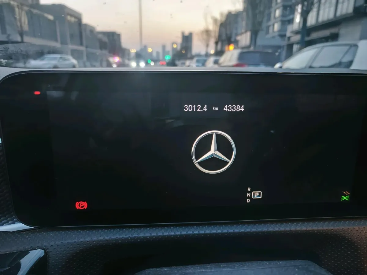 2021 Mercedes-Benz A Class 1.3T 163HP L4 7DCT,autocango,china used car exporter,china ev exporter,chinese used car exporter,chinese used ev exporter
