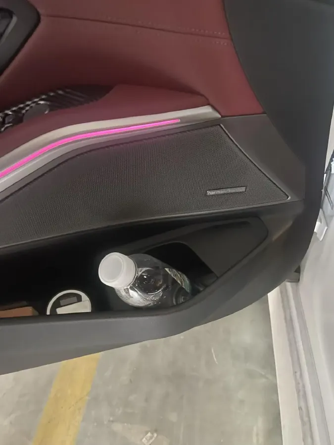 2024 BMW 3 Series 2.0T 245HP L4 8AT,autocango,china used car exporter,china ev exporter,chinese used car exporter,chinese used ev exporter