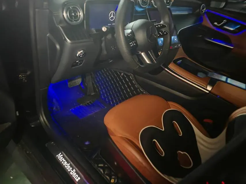 2024 Mercedes-Benz GLC Class 2.0T 204HP L4 9AT,autocango,china used car exporter,china ev exporter,chinese used car exporter,chinese used ev exporter