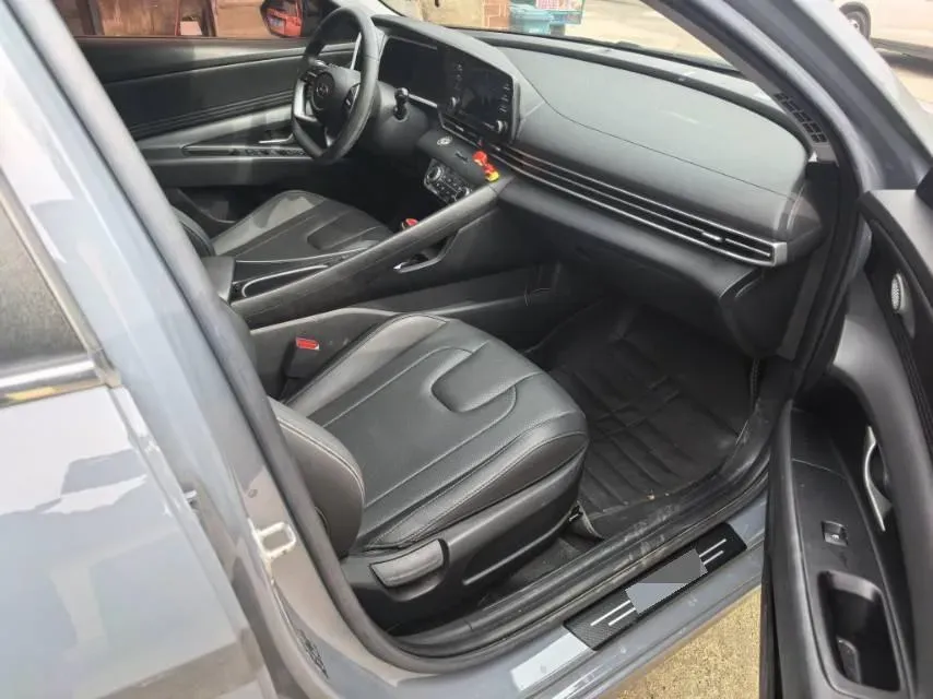 2021 Hyundai Elantra 1.5L 115HP L4 CVT,autocango,china used car exporter,china ev exporter,chinese used car exporter,chinese used ev exporter