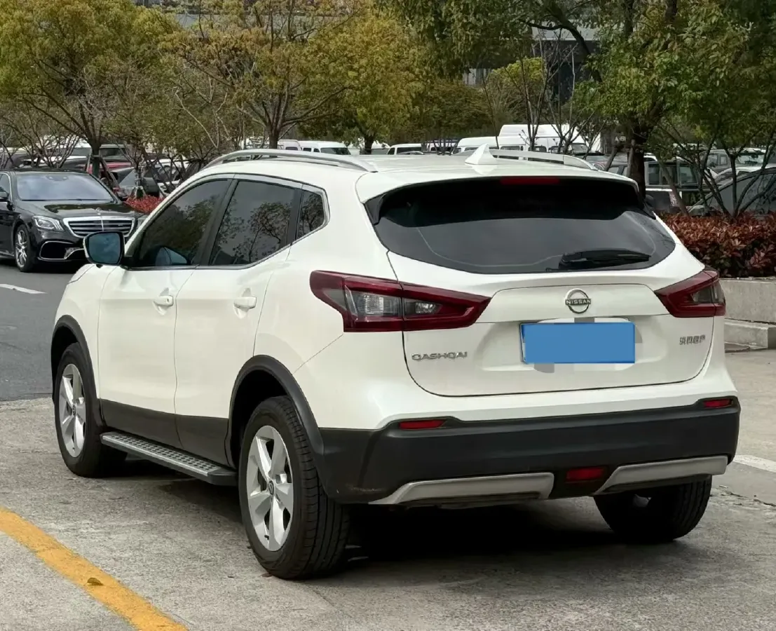 2023 Nissan Qashqai 2.0L 151HP L4 CVT,autocango,china used car exporter,china ev exporter,chinese used car exporter,chinese used ev exporter