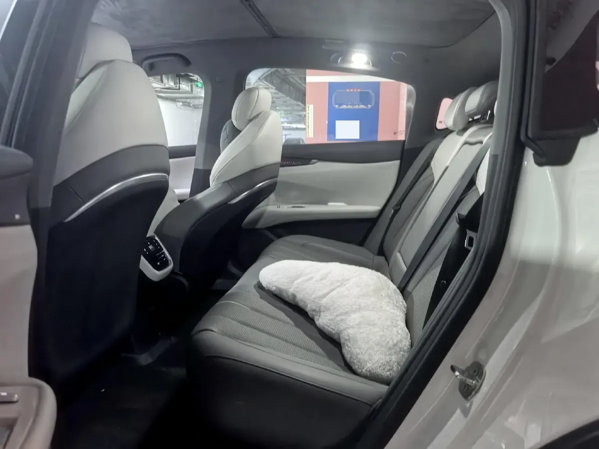 2024 Deepal L07 1.5L 98HP L4 REEV 28.39KWH,autocango,china used car exporter,china ev exporter,chinese used car exporter,chinese used ev exporter