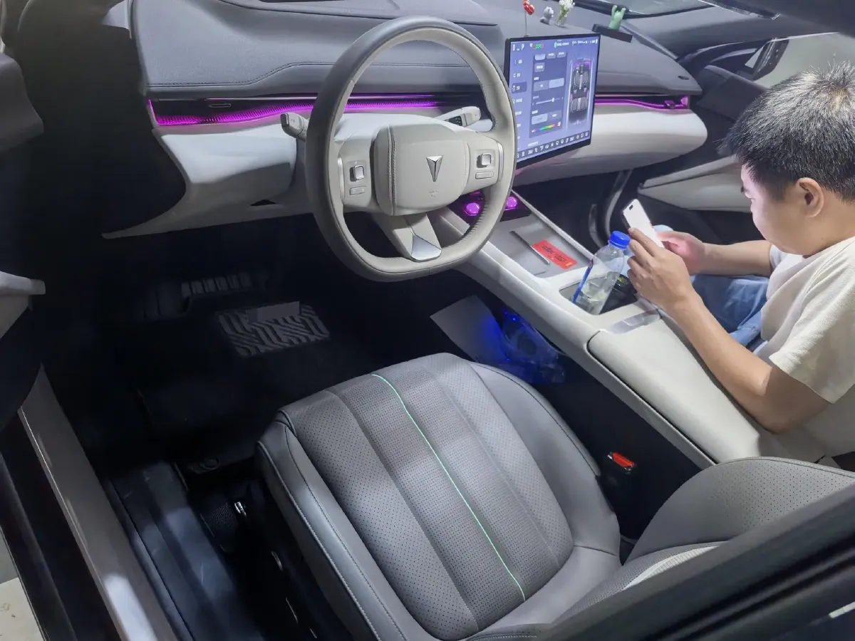 2024 Deepal L07 1.5L 98HP L4 REEV 28.39KWH,autocango,china used car exporter,china ev exporter,chinese used car exporter,chinese used ev exporter