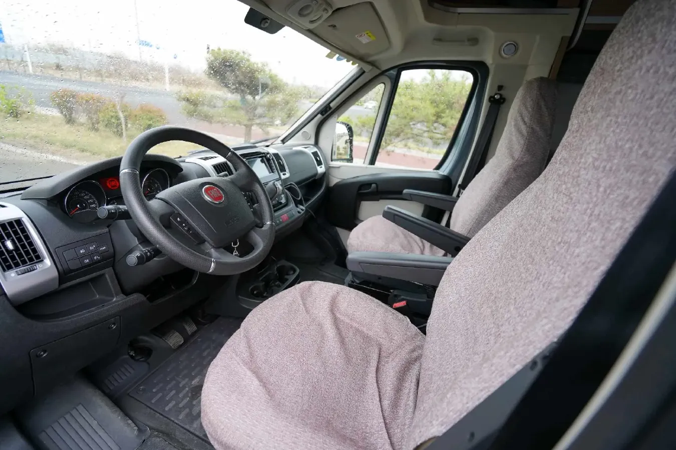 2018 Ford Explorer 2.3T 276HP L4 6AT,autocango,china used car exporter,china ev exporter,chinese used car exporter,chinese used ev exporter