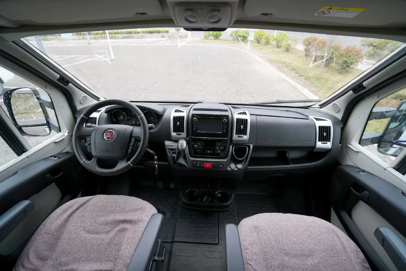 2018 Ford Explorer 2.3T 276HP L4 6AT,autocango,china used car exporter,china ev exporter,chinese used car exporter,chinese used ev exporter