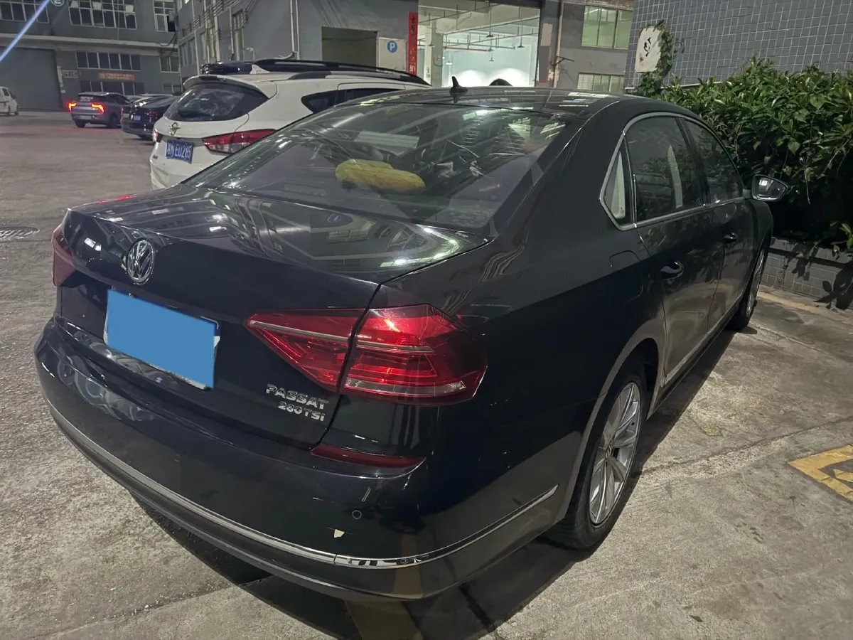 2017 Volkswagen Passat 1.4T 150HP L4 7DCT,autocango,china used car exporter,china ev exporter,chinese used car exporter,chinese used ev exporter
