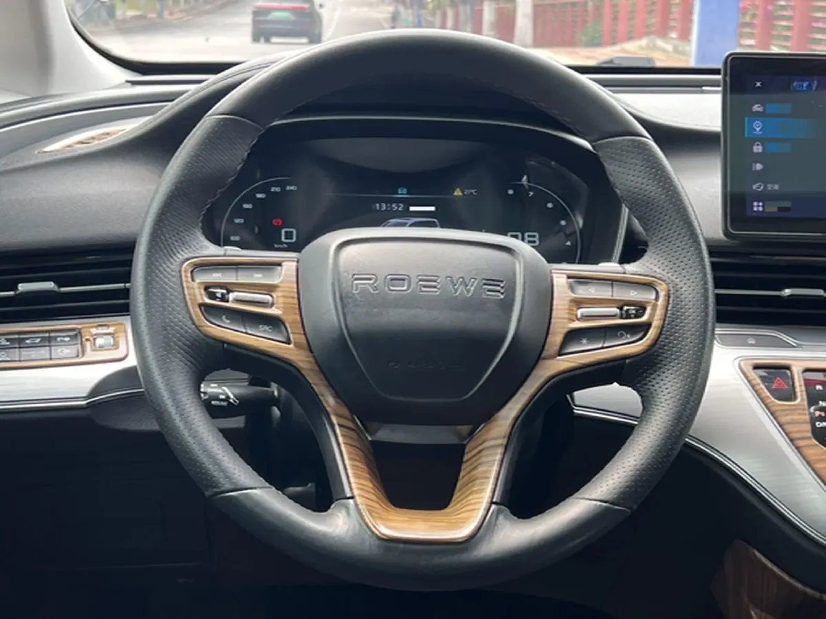 2021 Roewe iMAX8 2.0T 234HP L4 8AT,autocango,china used car exporter,china ev exporter,chinese used car exporter,chinese used ev exporter