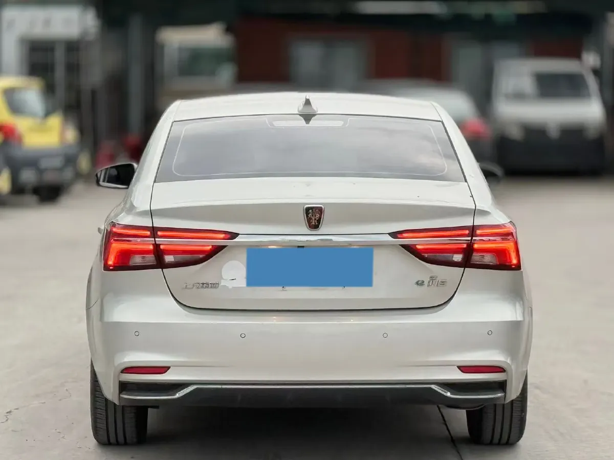 2017 Roewe i6 1.0T 125HP L3 2AT PHEV,autocango,china used car exporter,china ev exporter,chinese used car exporter,chinese used ev exporter