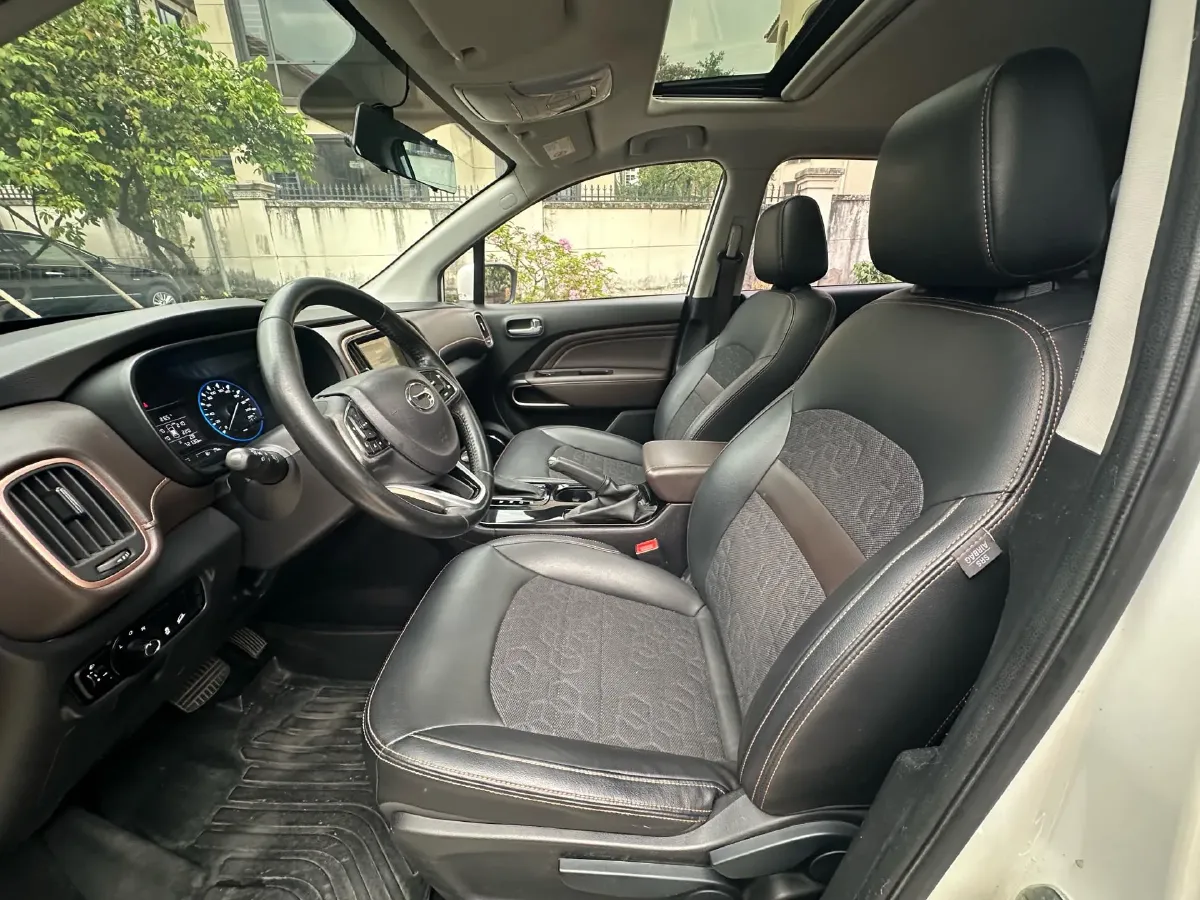 2019 GAC Trumpchi GS3 1.5T 163HP L3 7DCT,autocango,china used car exporter,china ev exporter,chinese used car exporter,chinese used ev exporter