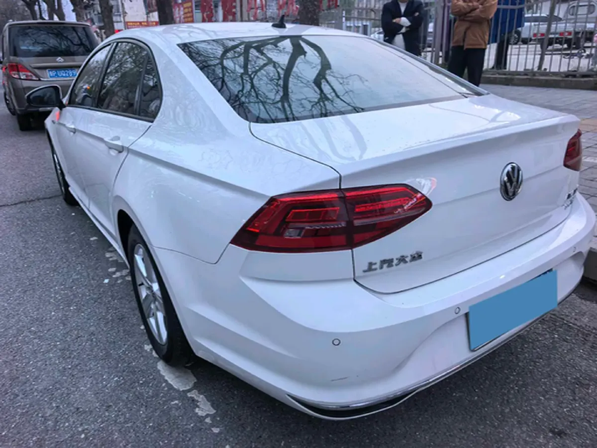 2019 Volkswagen T-Cross 1.4T 150HP L4 7DCT,autocango,china used car exporter,china ev exporter,chinese used car exporter,chinese used ev exporter