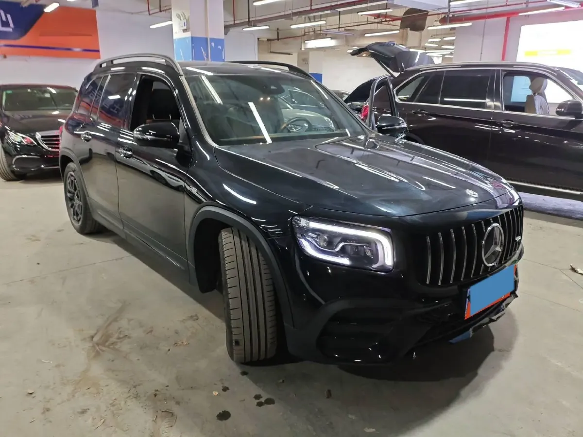 2023 Mercedes-Benz GLB AMG 2.0T 306HP L4 8DCT,autocango,china used car exporter,china ev exporter,chinese used car exporter,chinese used ev exporter