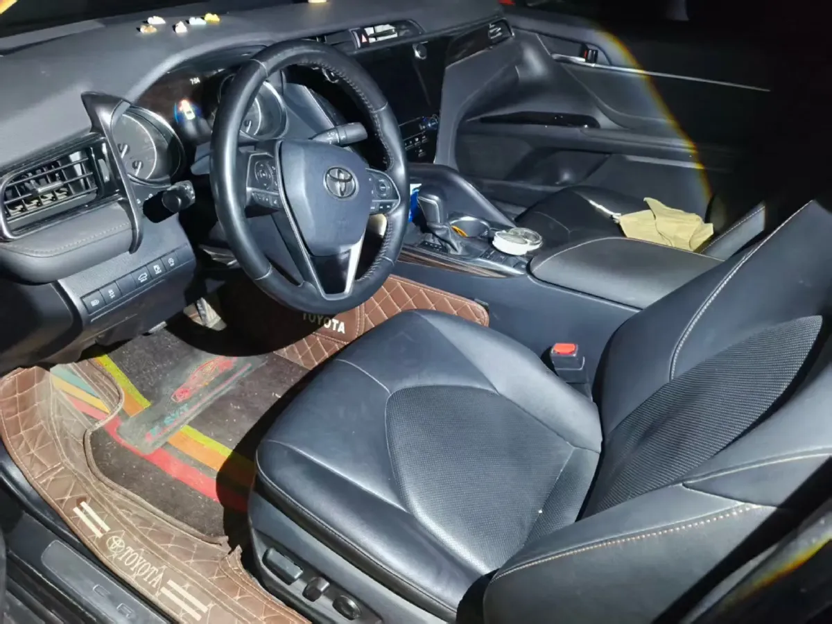 2019 Toyota Camry 2.5L 209HP L4 8AT,autocango,china used car exporter,china ev exporter,chinese used car exporter,chinese used ev exporter