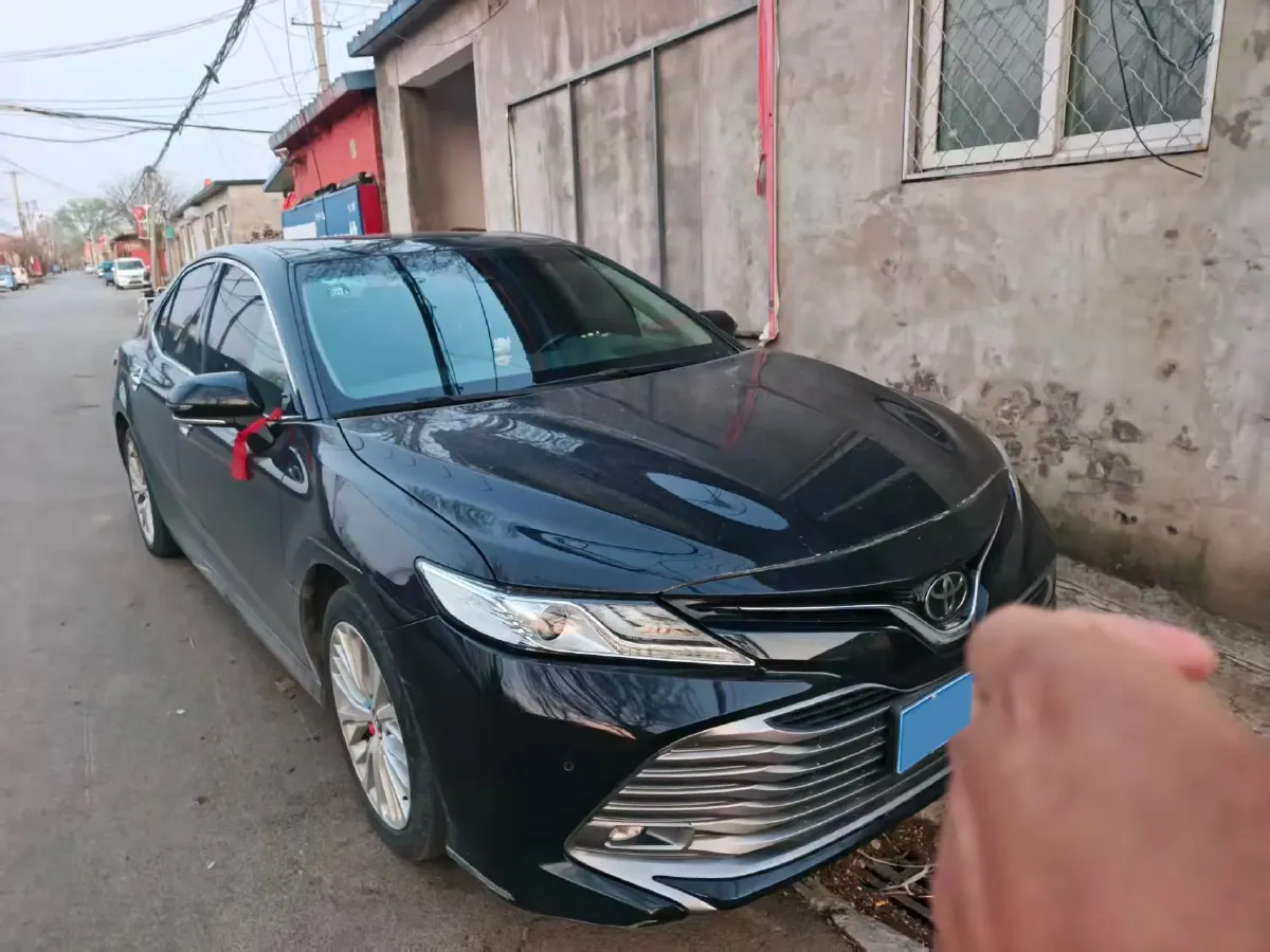 2019 Toyota Camry 2.5L 209HP L4 8AT,autocango,china used car exporter,china ev exporter,chinese used car exporter,chinese used ev exporter