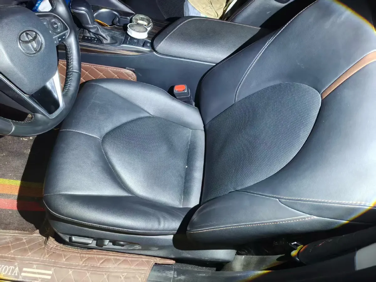 2019 Toyota Camry 2.5L 209HP L4 8AT,autocango,china used car exporter,china ev exporter,chinese used car exporter,chinese used ev exporter