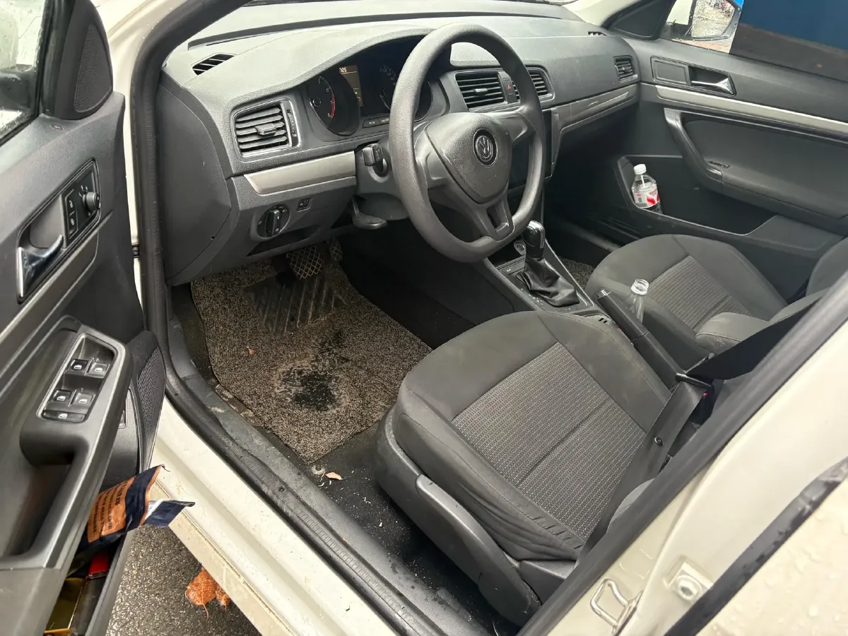 2017 Volkswagen Lavida 1.6L 110HP L4 6AT,autocango,china used car exporter,china ev exporter,chinese used car exporter,chinese used ev exporter