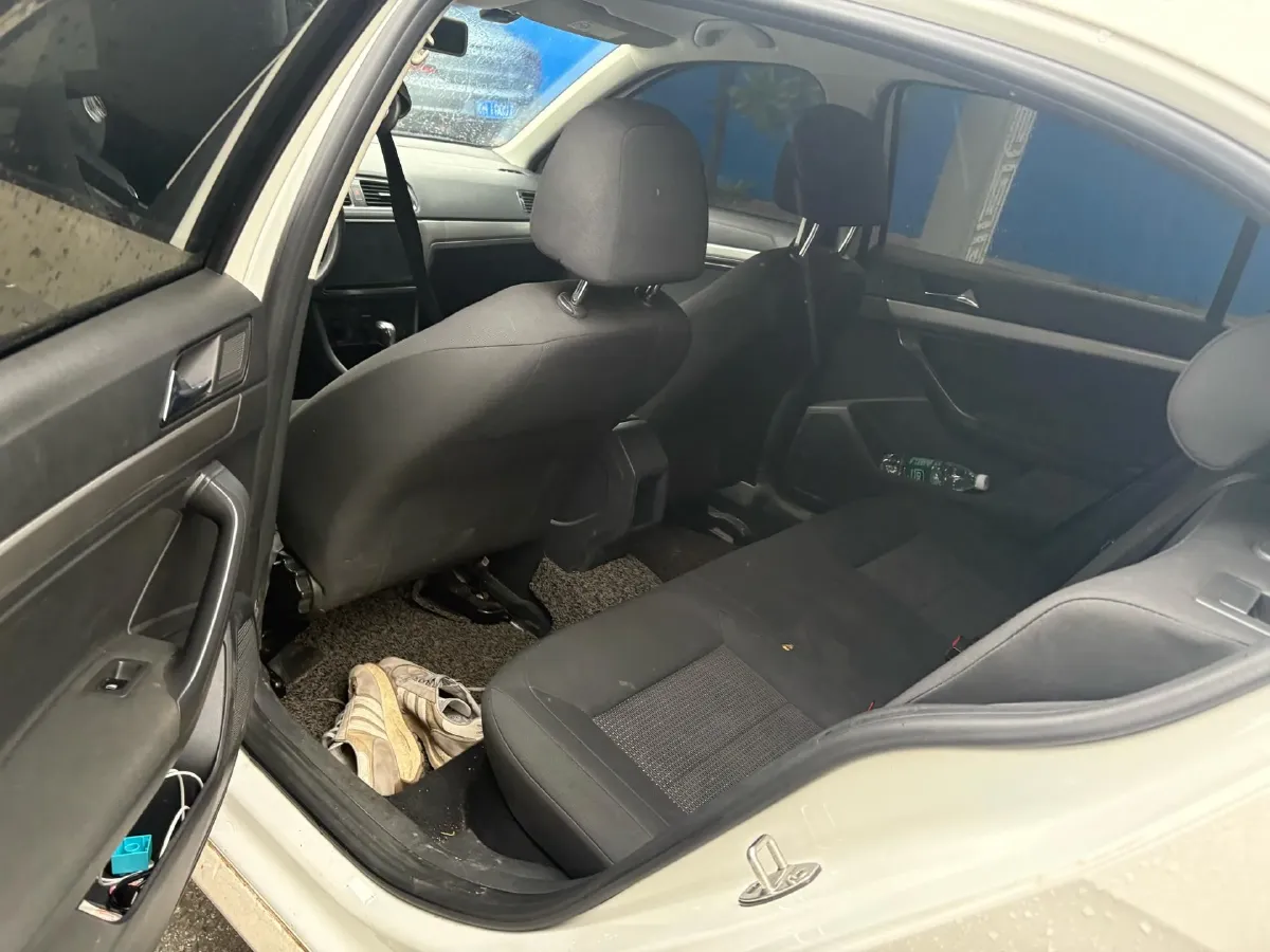 2017 Volkswagen Lavida 1.6L 110HP L4 6AT,autocango,china used car exporter,china ev exporter,chinese used car exporter,chinese used ev exporter