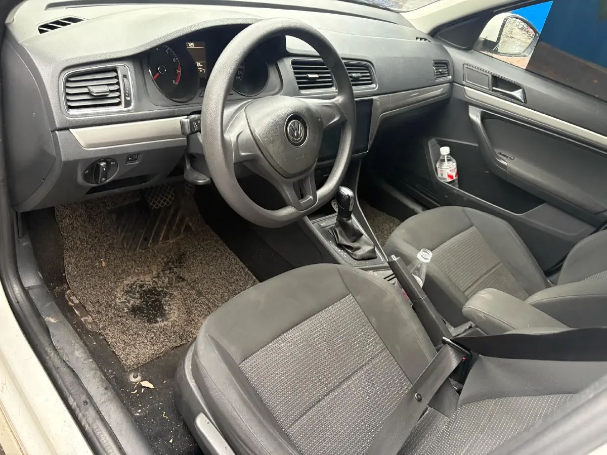 2017 Volkswagen Lavida 1.6L 110HP L4 6AT,autocango,china used car exporter,china ev exporter,chinese used car exporter,chinese used ev exporter