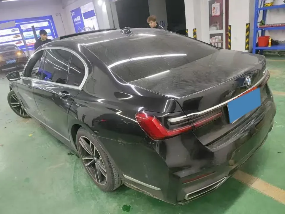 2021 BMW 7 Series 2.0T 265HP L4 8AT,autocango,china used car exporter,china ev exporter,chinese used car exporter,chinese used ev exporter
