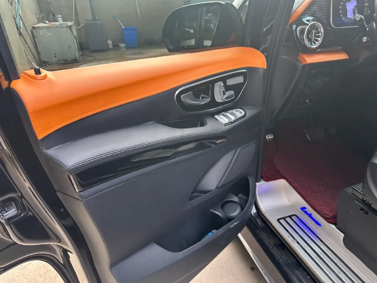 2023 Mercedes-Benz Vito 2.0T 211HP L4 9AT,autocango,china used car exporter,china ev exporter,chinese used car exporter,chinese used ev exporter