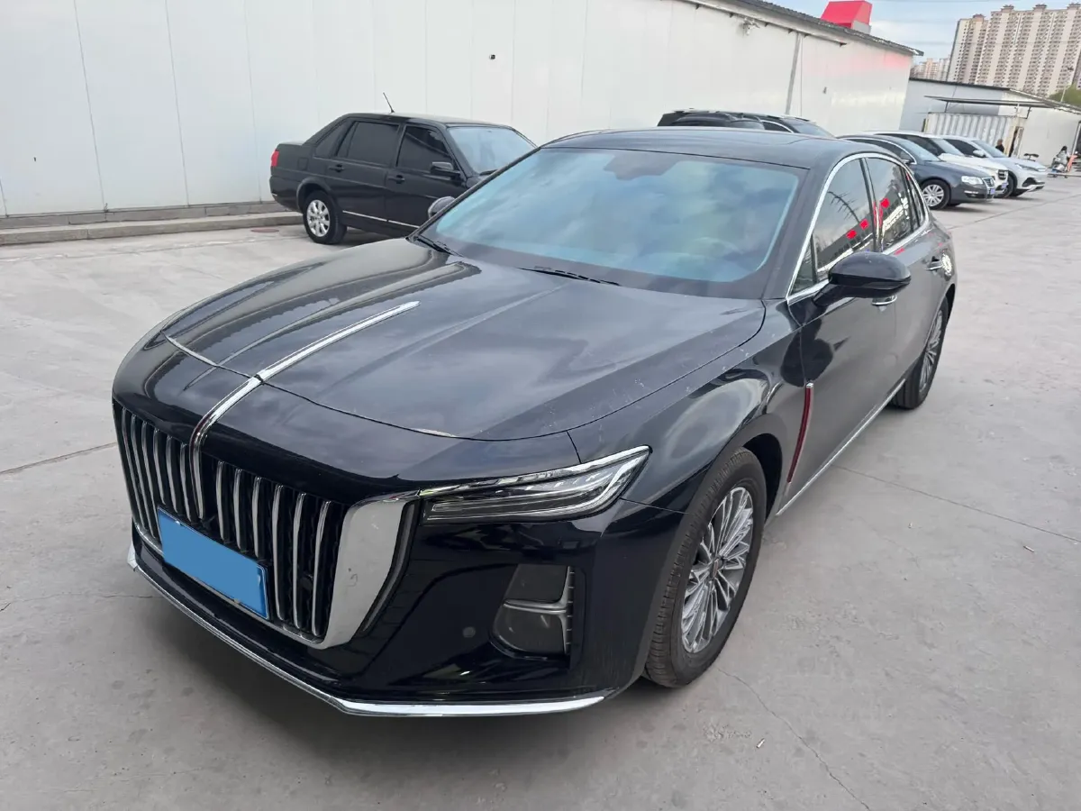 2024 HongQi H5 2.0T 224HP L4 8AT,autocango,china used car exporter,china ev exporter,chinese used car exporter,chinese used ev exporter