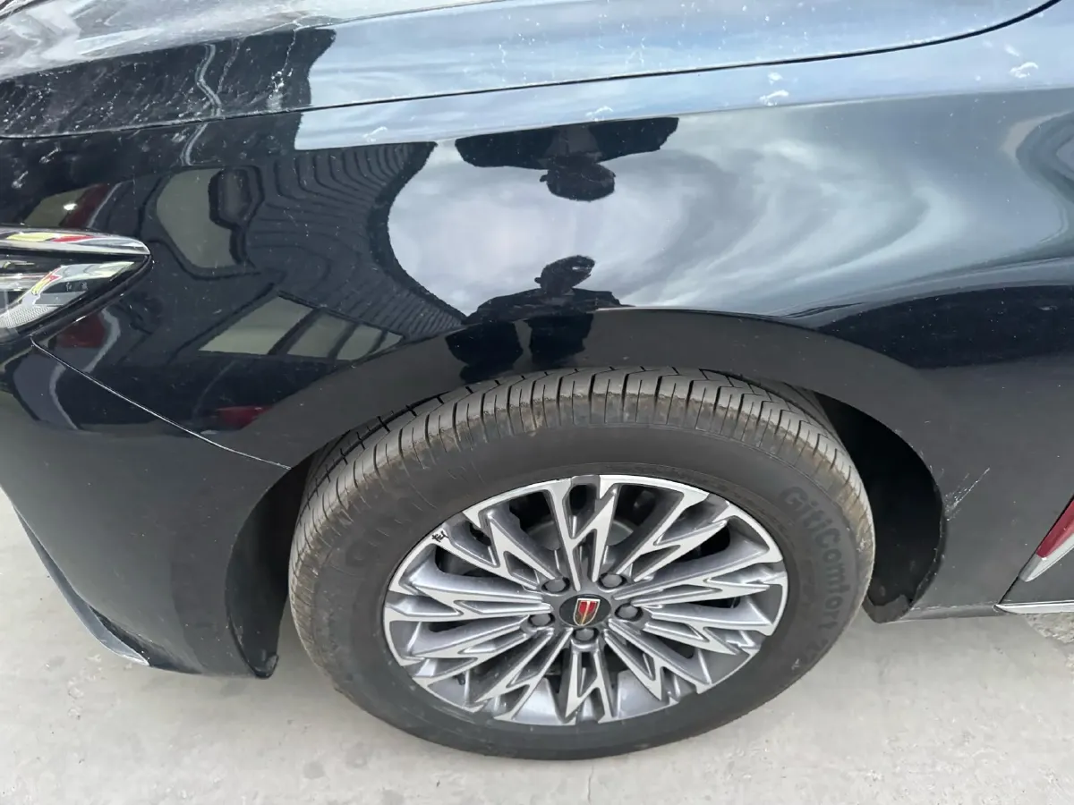 2024 HongQi H5 2.0T 224HP L4 8AT,autocango,china used car exporter,china ev exporter,chinese used car exporter,chinese used ev exporter