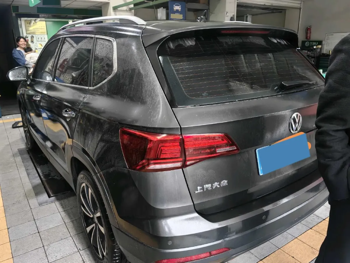 2019 MINI MINI 1.5T 102HP L3 7DCT,autocango,china used car exporter,china ev exporter,chinese used car exporter,chinese used ev exporter